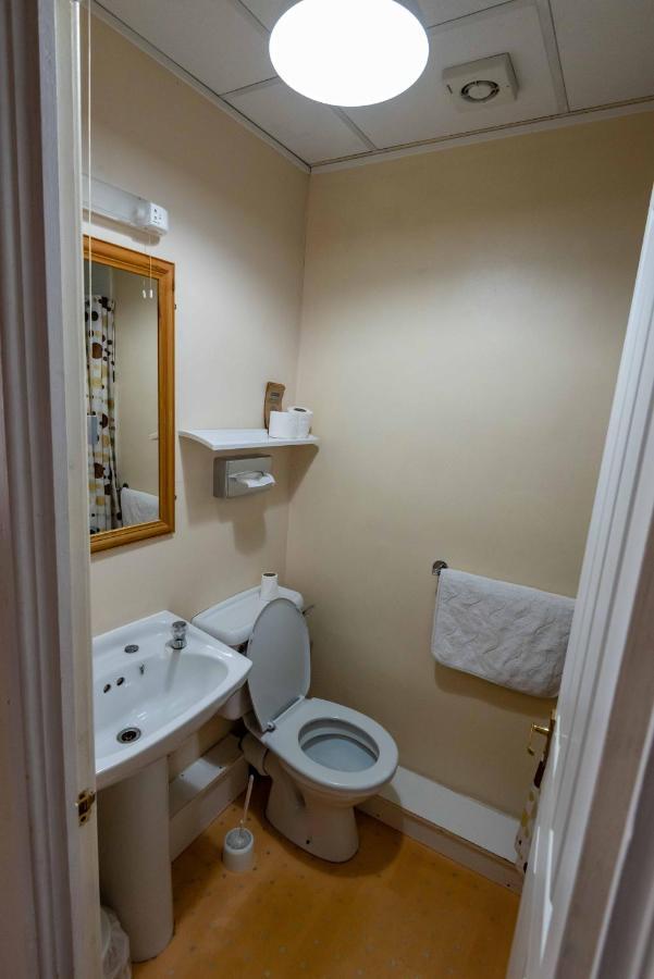 Aarondale Guest House 하틀풀 외부 사진